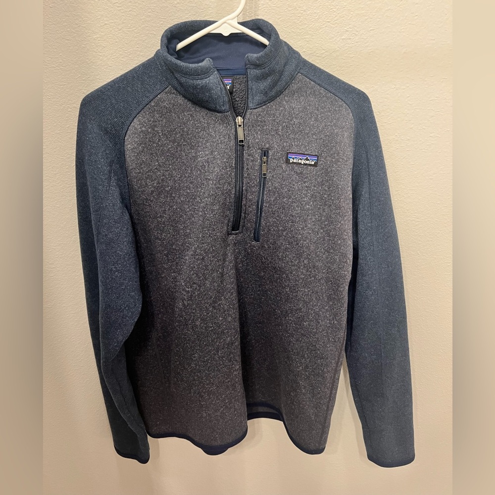 Patagonia Gray and Blue Quarter Zip Up Sweater